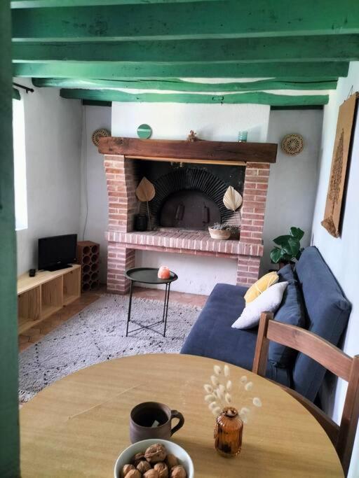 Charmante Maisonnette En Pierre Écardenville-sur-Eure Kültér fotó